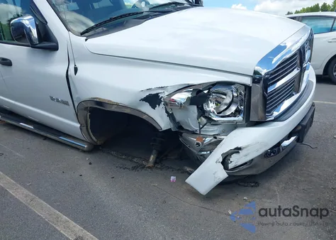 2008 Dodge Ram 1500 Slt z USA, uszkodzony, nr VIN 1D3HU18N08J224962